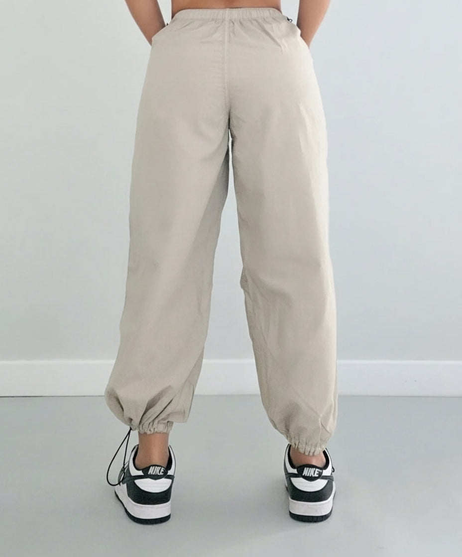 Pantalón parachute Gaia