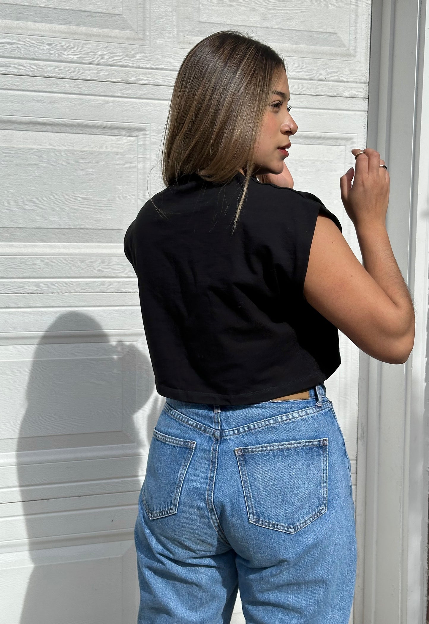 Cropped muscle tee- “Ellas Inspiran – Arte Rebelde”