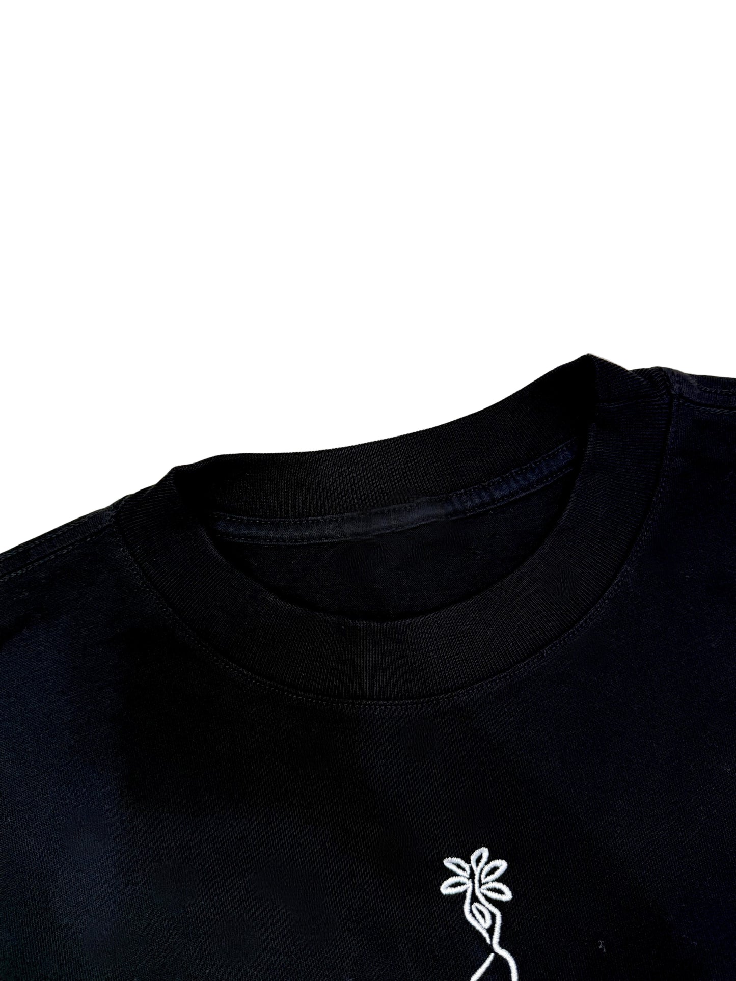 Nuestra T-shirt “Ellas Inspiran – Arte rebelde” (manga corta)